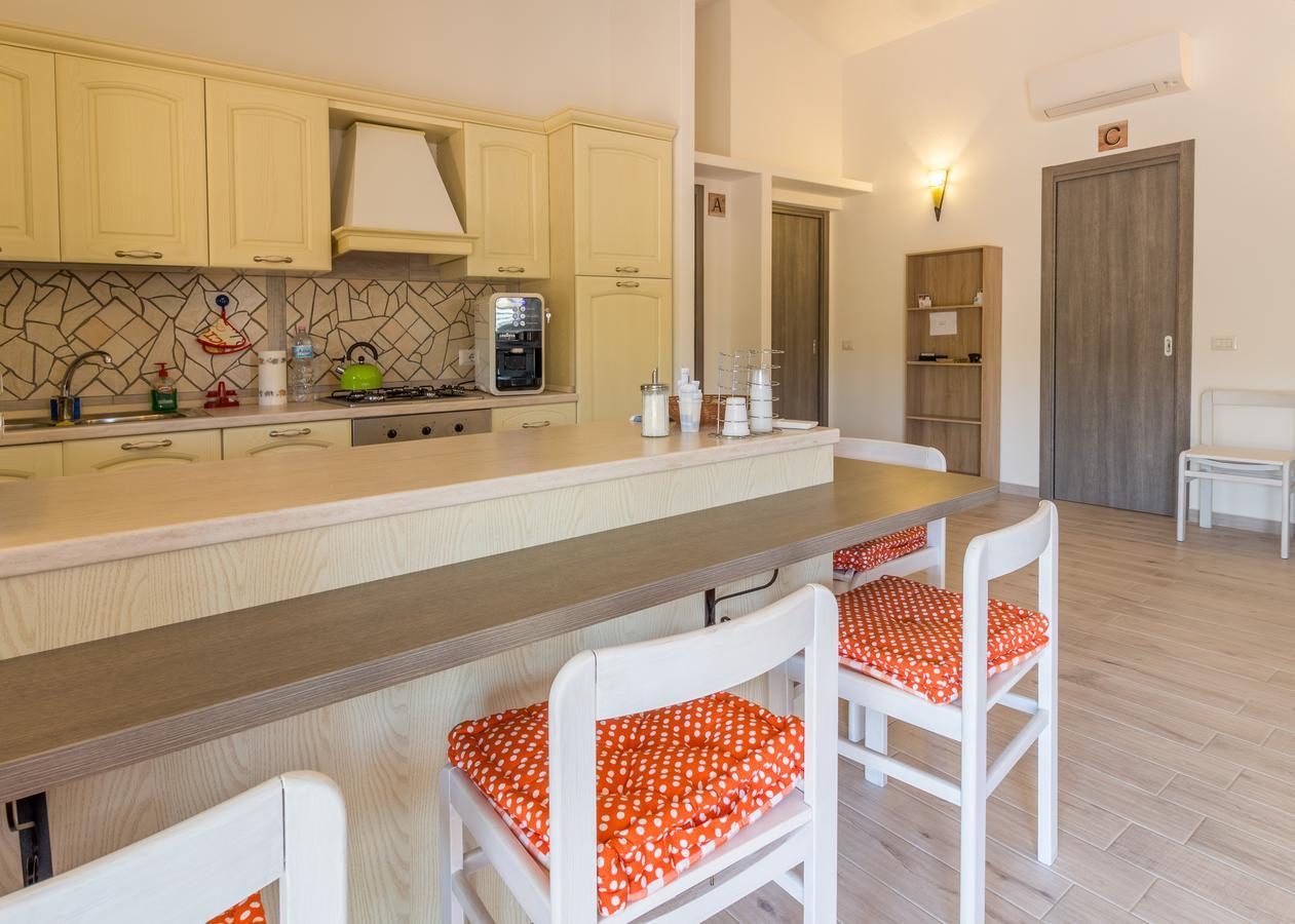 Molti Mari B&B Resort Olbia Luaran gambar