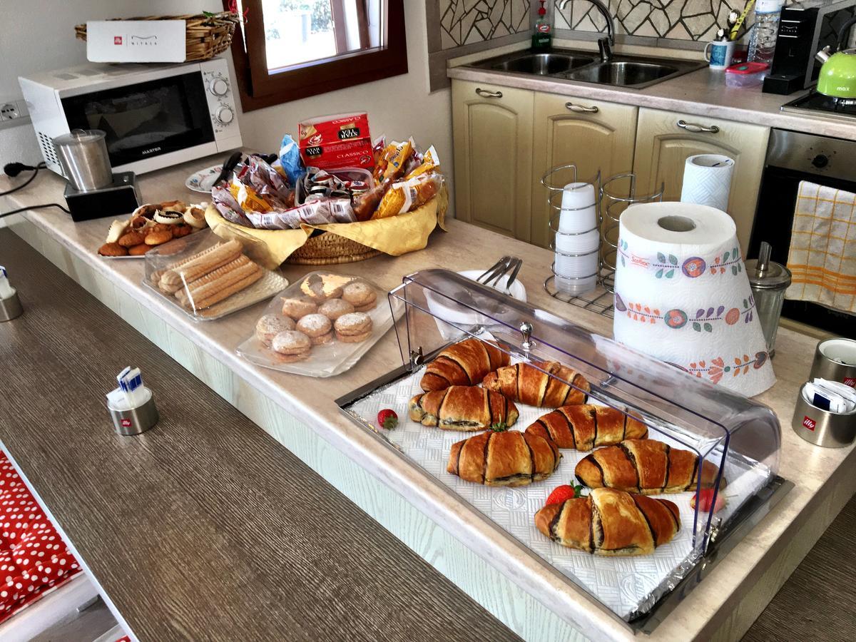 Molti Mari B&B Resort Olbia Luaran gambar